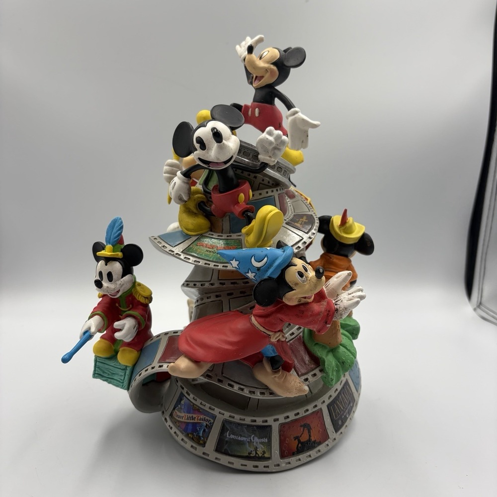 Disney Showcase Precious‎ Moments Mickey Mouse Thru 90 Years Original *Read HTF